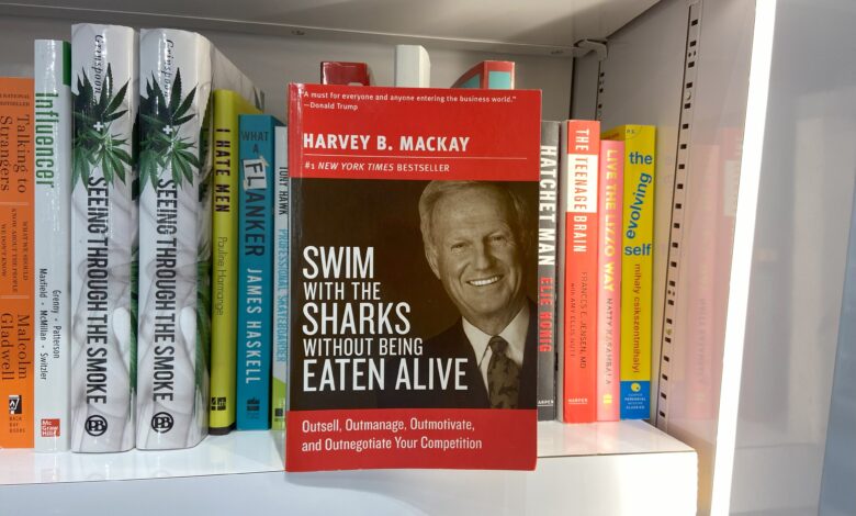 Swim With The Sharks Without Being Eaten Alive - Harvey B. Mackay